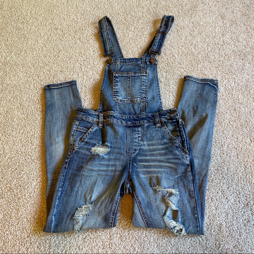 NWOT Macy’s Dollhouse Denim Overalls